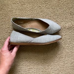 TOMS flats